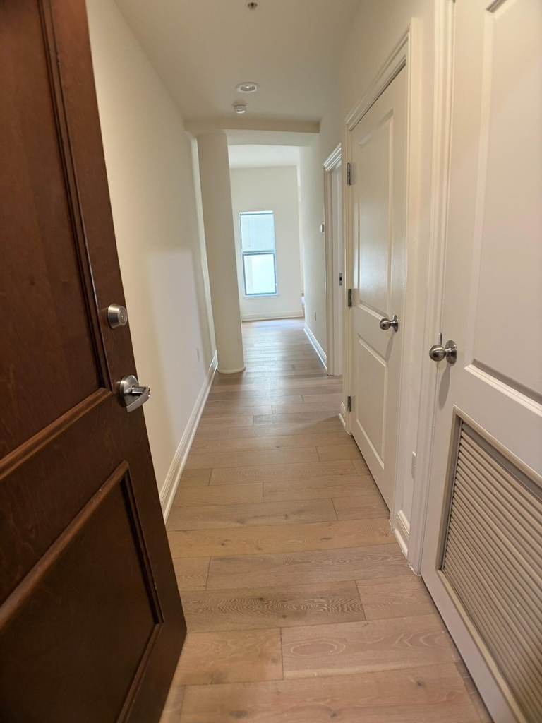150 Se 3rd Avenue - Photo 11