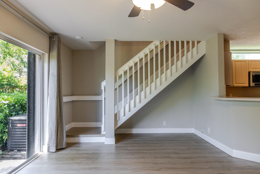 8956 Nw 38th Drive - Photo 10