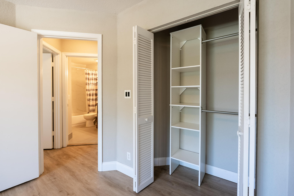 8956 Nw 38th Drive - Photo 25