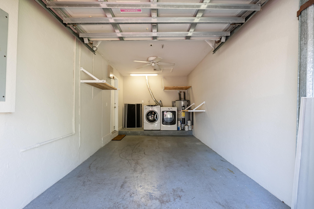 8956 Nw 38th Drive - Photo 4