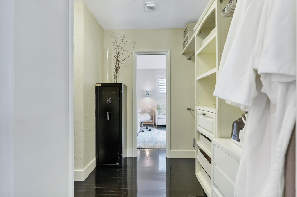 136 Worth Court S - Photo 22
