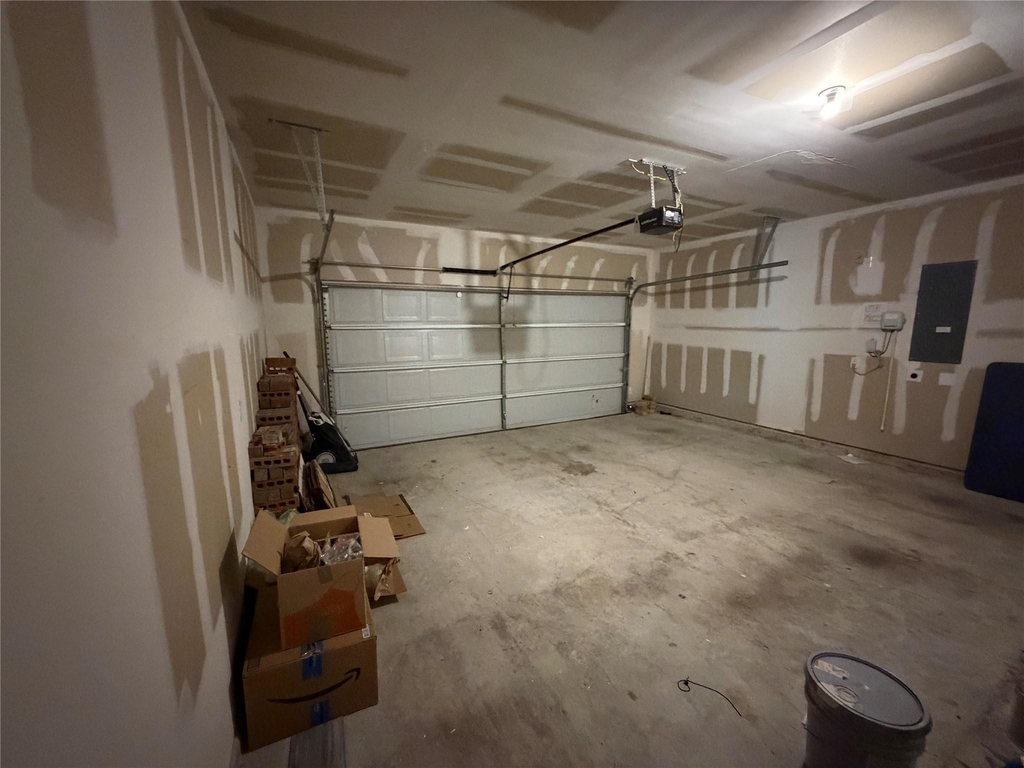 633 Cedar Springs Drive - Photo 37