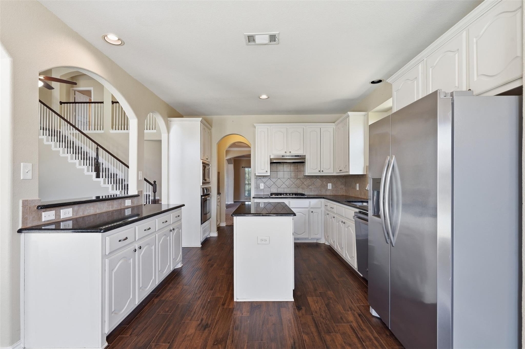 7120 Brekenridge Drive - Photo 11