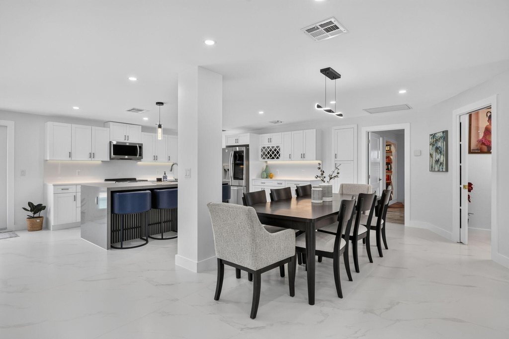 1390 Pine Valley Drive - Photo 8