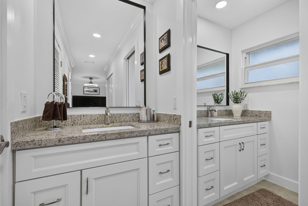 1390 Pine Valley Drive - Photo 16