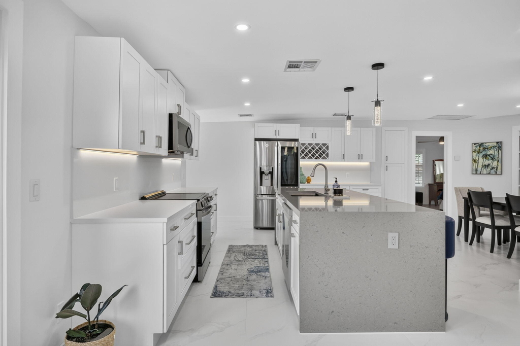 1390 Pine Valley Drive - Photo 11
