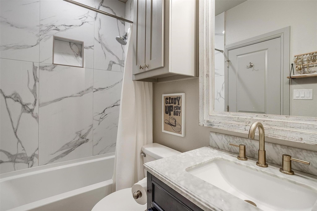 2537 Mccart Avenue - Photo 24