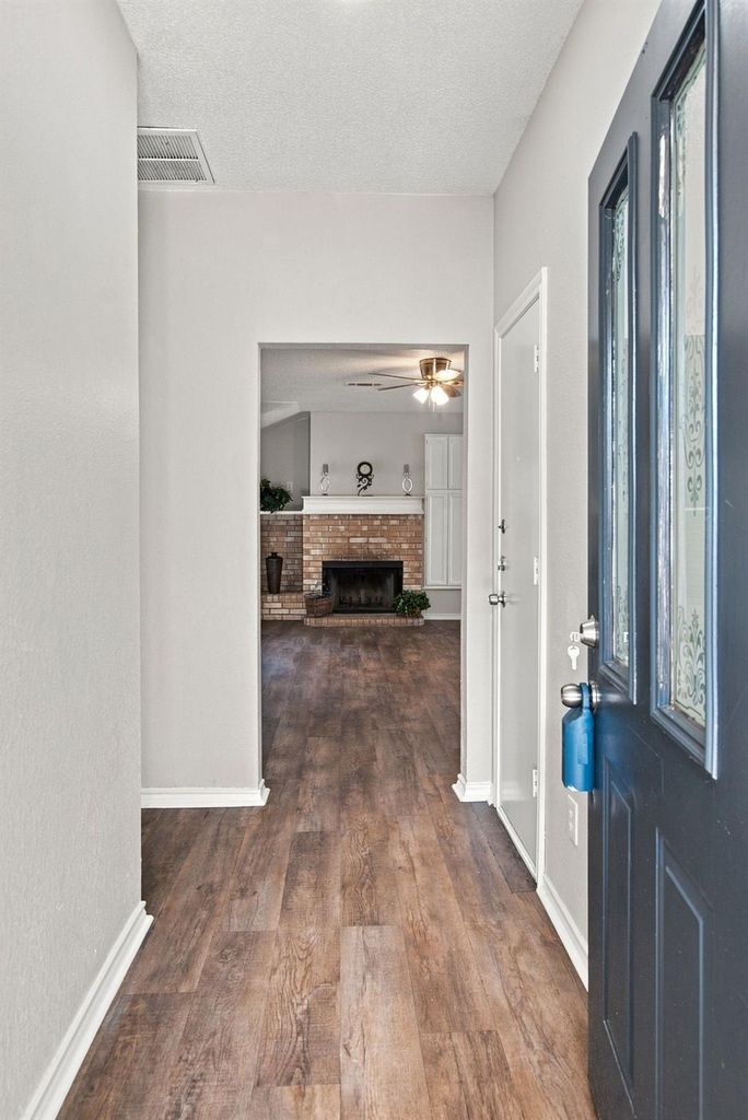 6313 Glen Knoll Drive - Photo 3