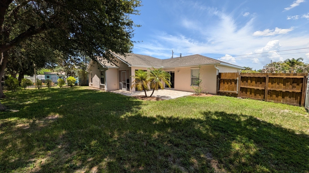 3882 Sw Chaffin Street - Photo 18