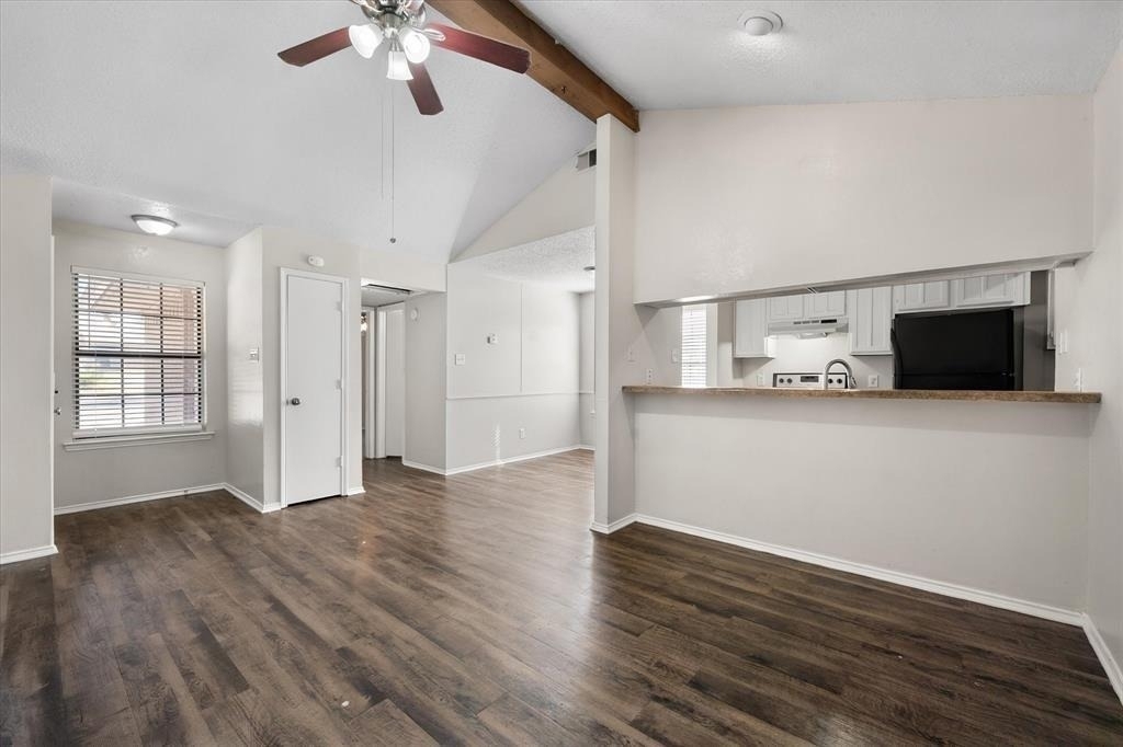 708 Woodland Court - Photo 9