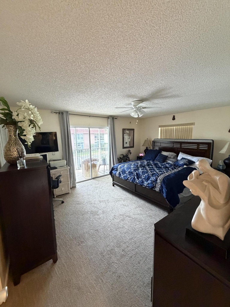 96 Spring Lake Drive - Photo 4