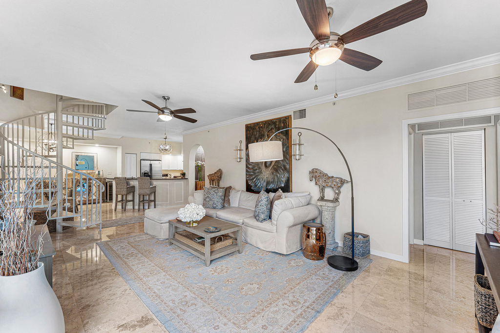 235 Ne 1st Avenue - Photo 4