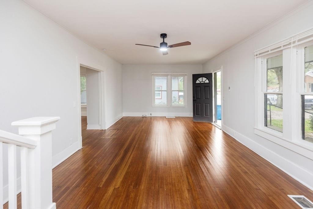 1025 W Walker Street - Photo 34