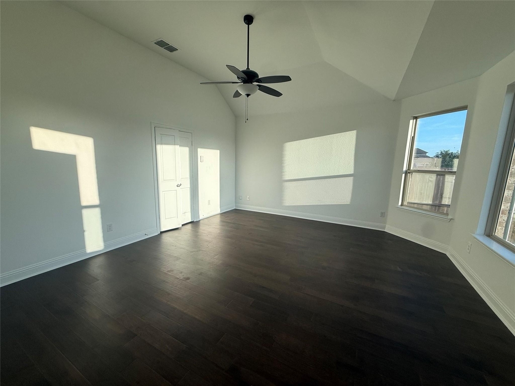 1905 Pecos Drive - Photo 17