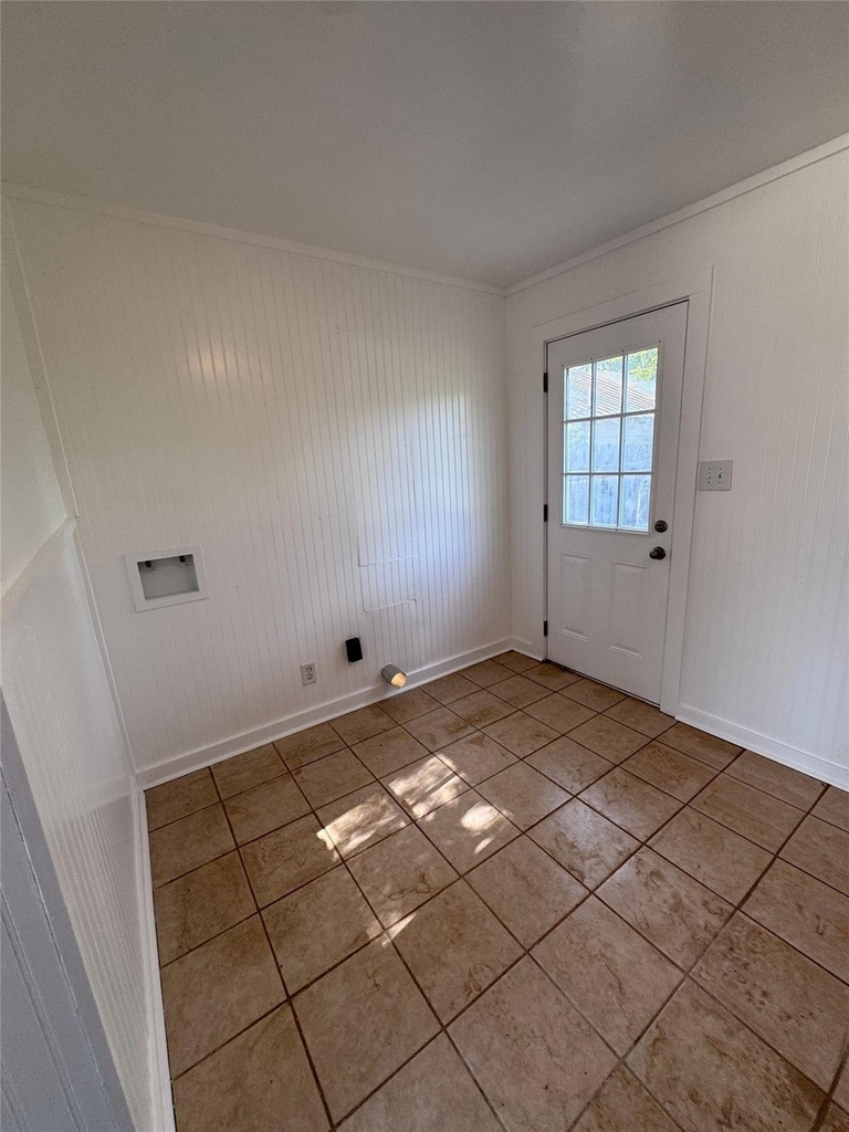 703 Ash Street - Photo 8