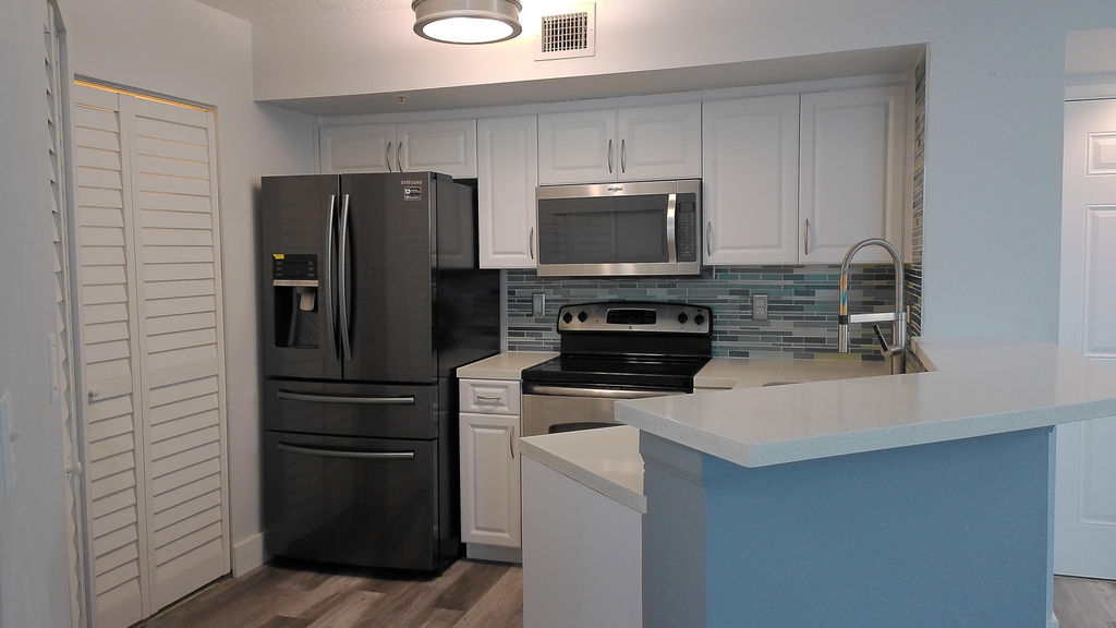 1000 Scotia Drive - Photo 4