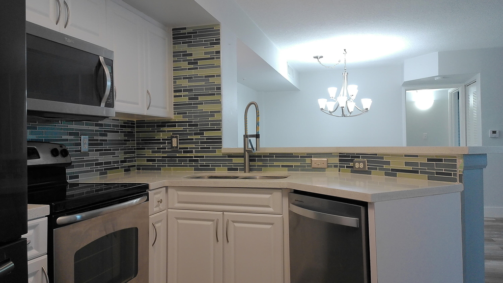 1000 Scotia Drive - Photo 3