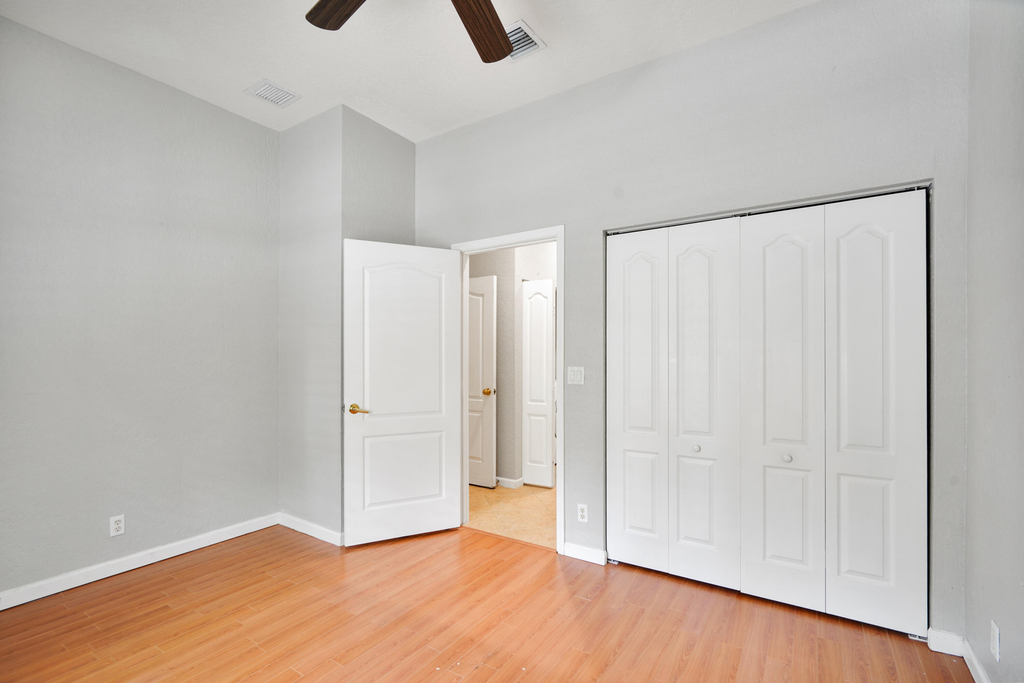 6020 Spring Lake Terrace - Photo 24