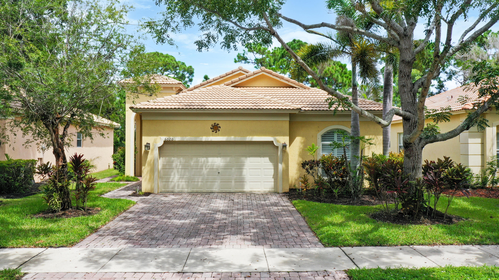 6020 Spring Lake Terrace - Photo 0