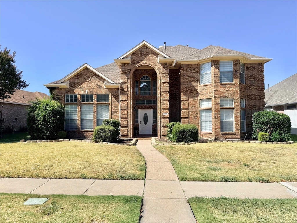 4525 Reunion Drive - Photo 1