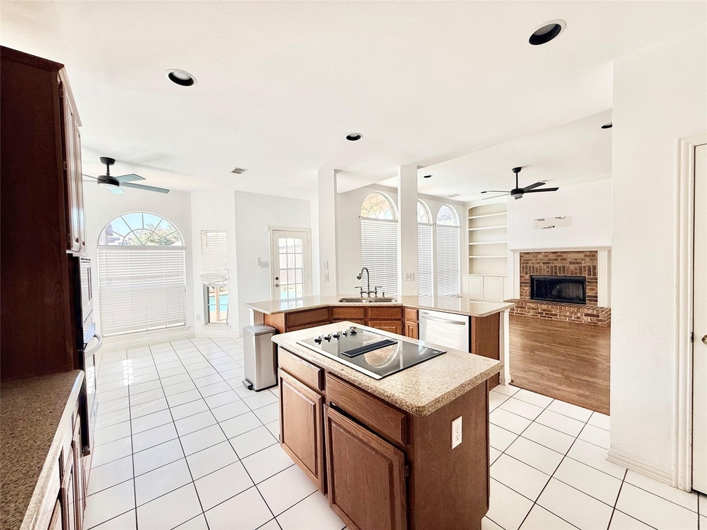 4525 Reunion Drive - Photo 10