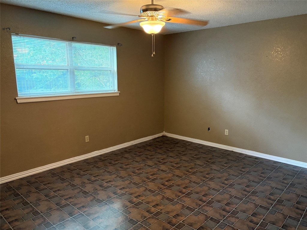 3325 S 15th Street - Photo 14