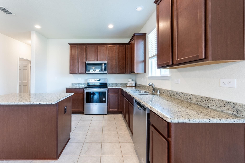315 Citrus Drive - Photo 11