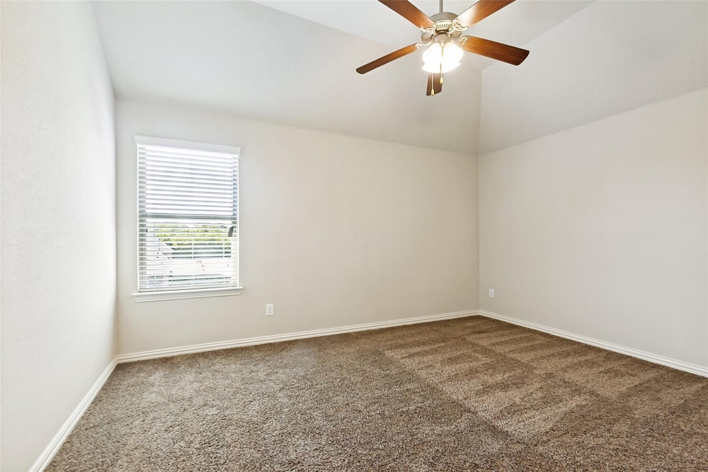 204 Whitewing Lane - Photo 14