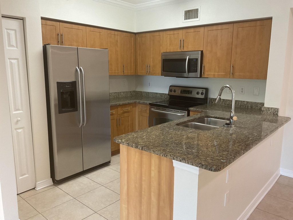 6505 Emerald Dunes Drive - Photo 0