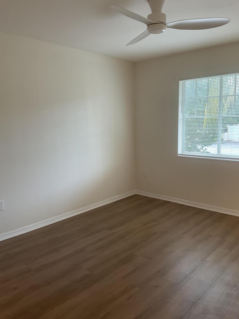 6505 Emerald Dunes Drive - Photo 11