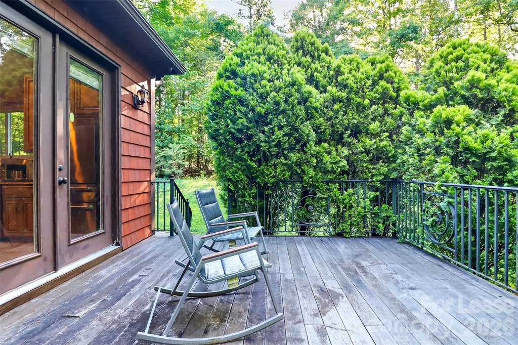 6031 Greystone Drive - Photo 34