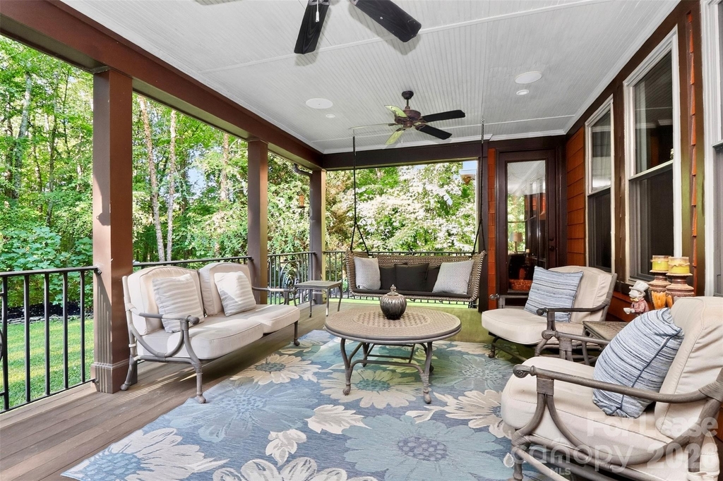 6031 Greystone Drive - Photo 31