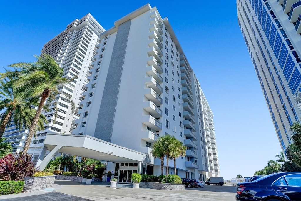 4250 Galt Ocean Drive - Photo 1