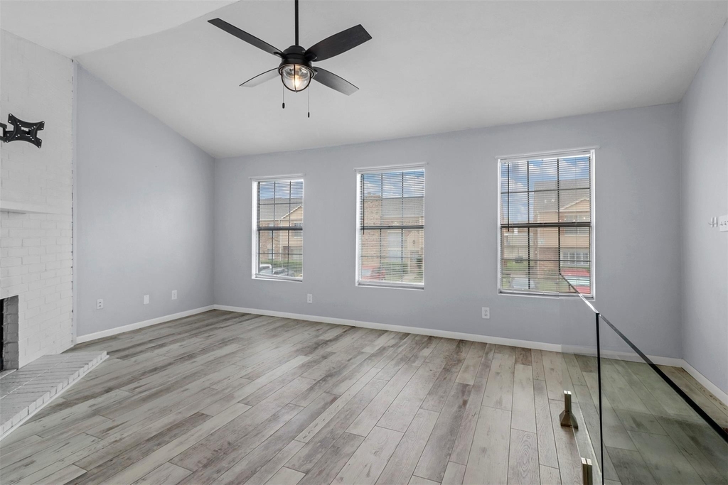 2400 Jupiter Road - Photo 5