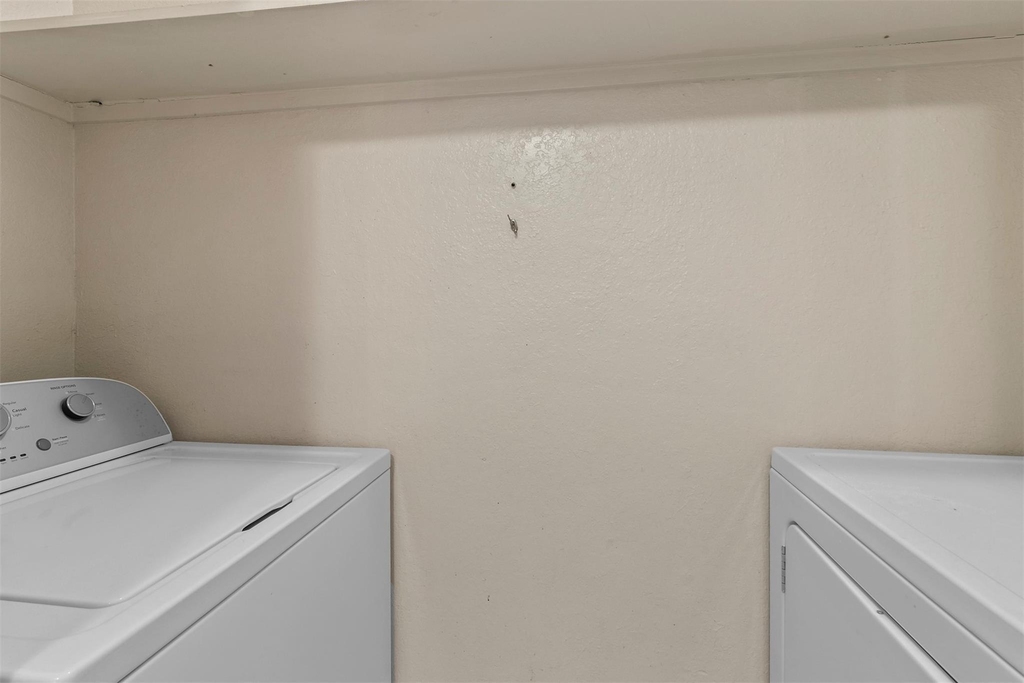 2400 Jupiter Road - Photo 13