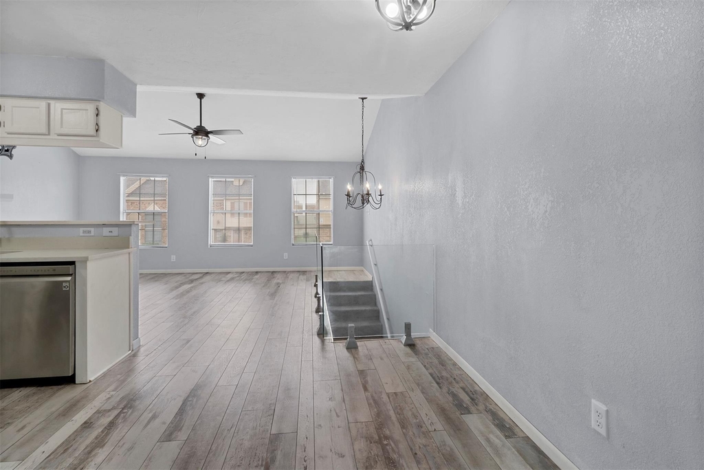 2400 Jupiter Road - Photo 3