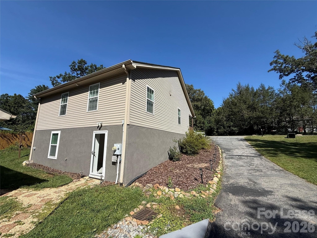 64 Springside Road - Photo 15