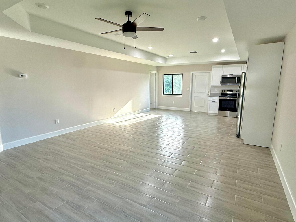 4421 Timber Ridge Lane - Photo 4