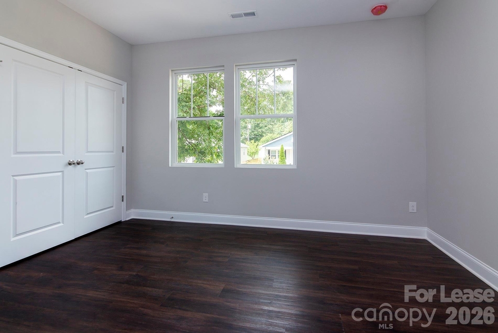 2915 Ross Avenue - Photo 14