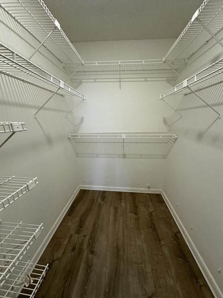 6091 Nw 61st Avenue - Photo 18