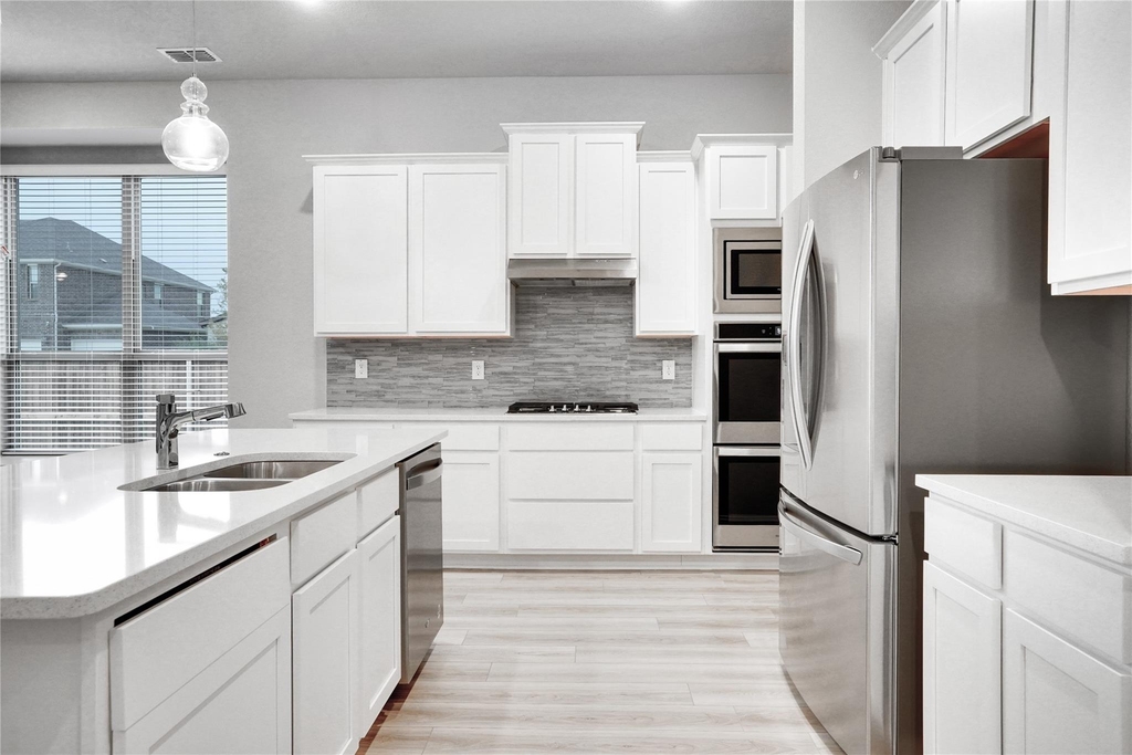 1521 Bison Trail - Photo 6