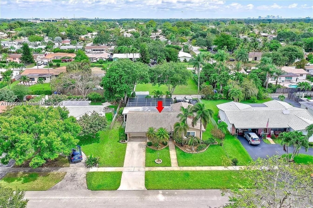 4205 Mckinley Street - Photo 8