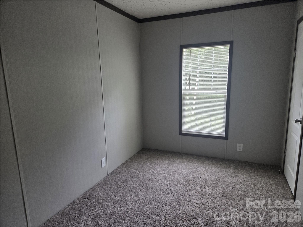 213 Kimberly Circle - Photo 10