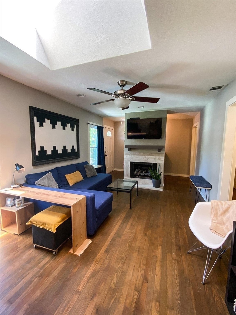 10652 Cayuga Drive - Photo 4