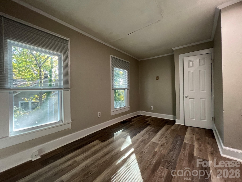 904 W 6th Avenue - Photo 6