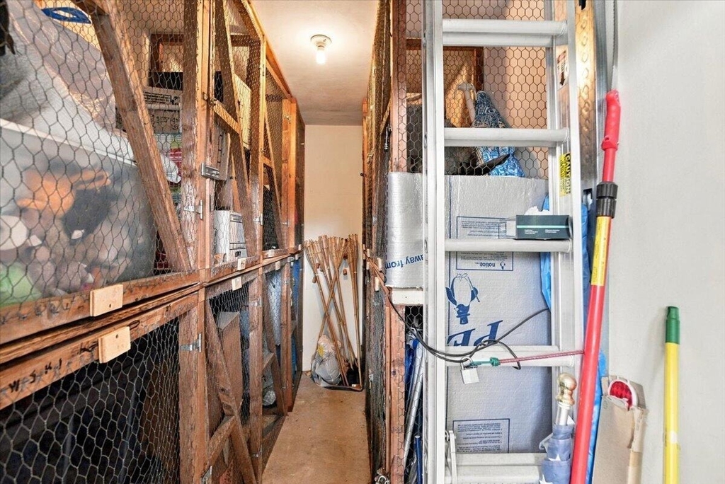 2110 Ne 39th Street - Photo 19