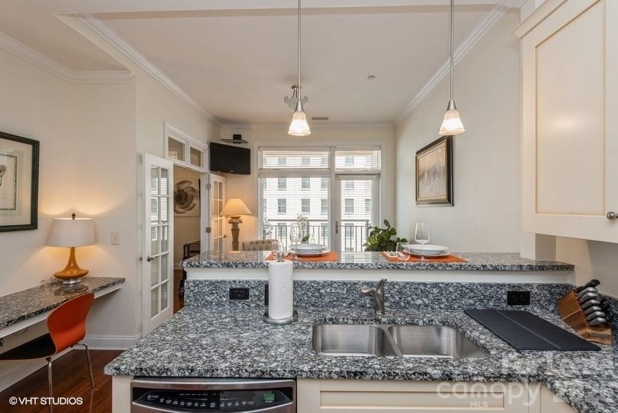 230 S Tryon Street - Photo 11