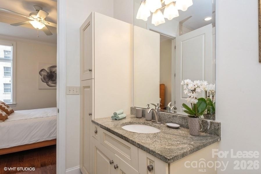 230 S Tryon Street - Photo 31