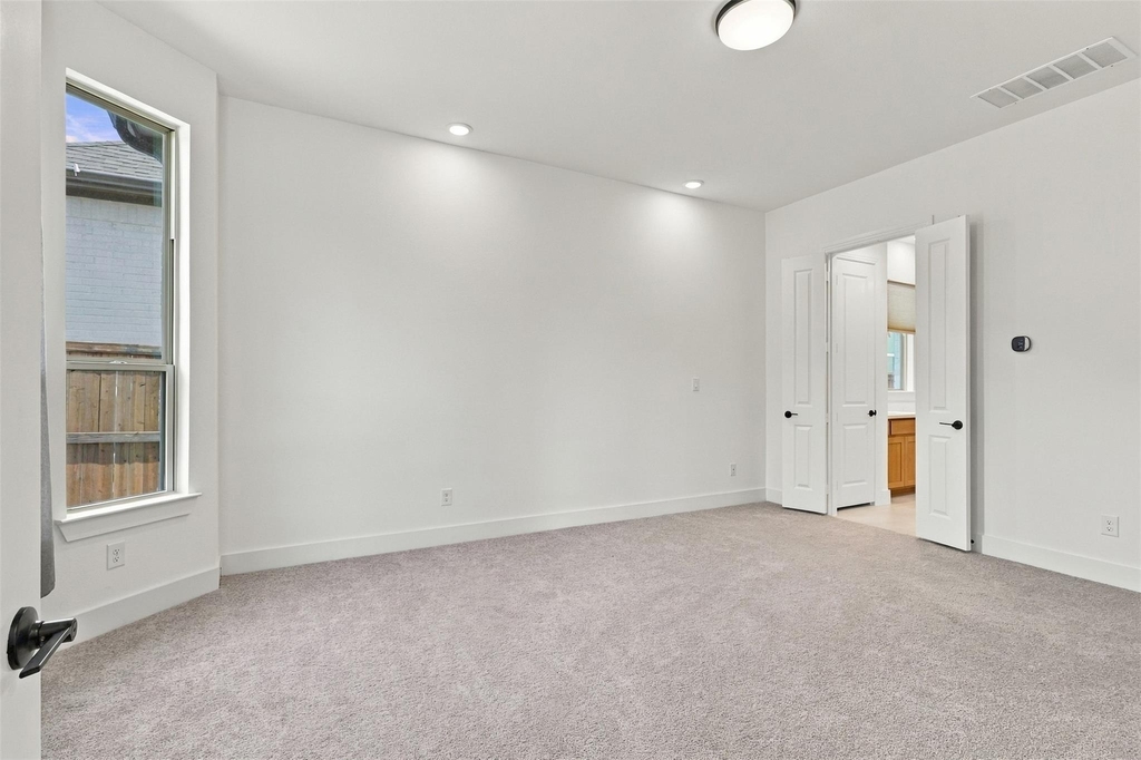 7424 Lilypad Lane - Photo 12