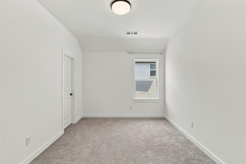 7424 Lilypad Lane - Photo 19